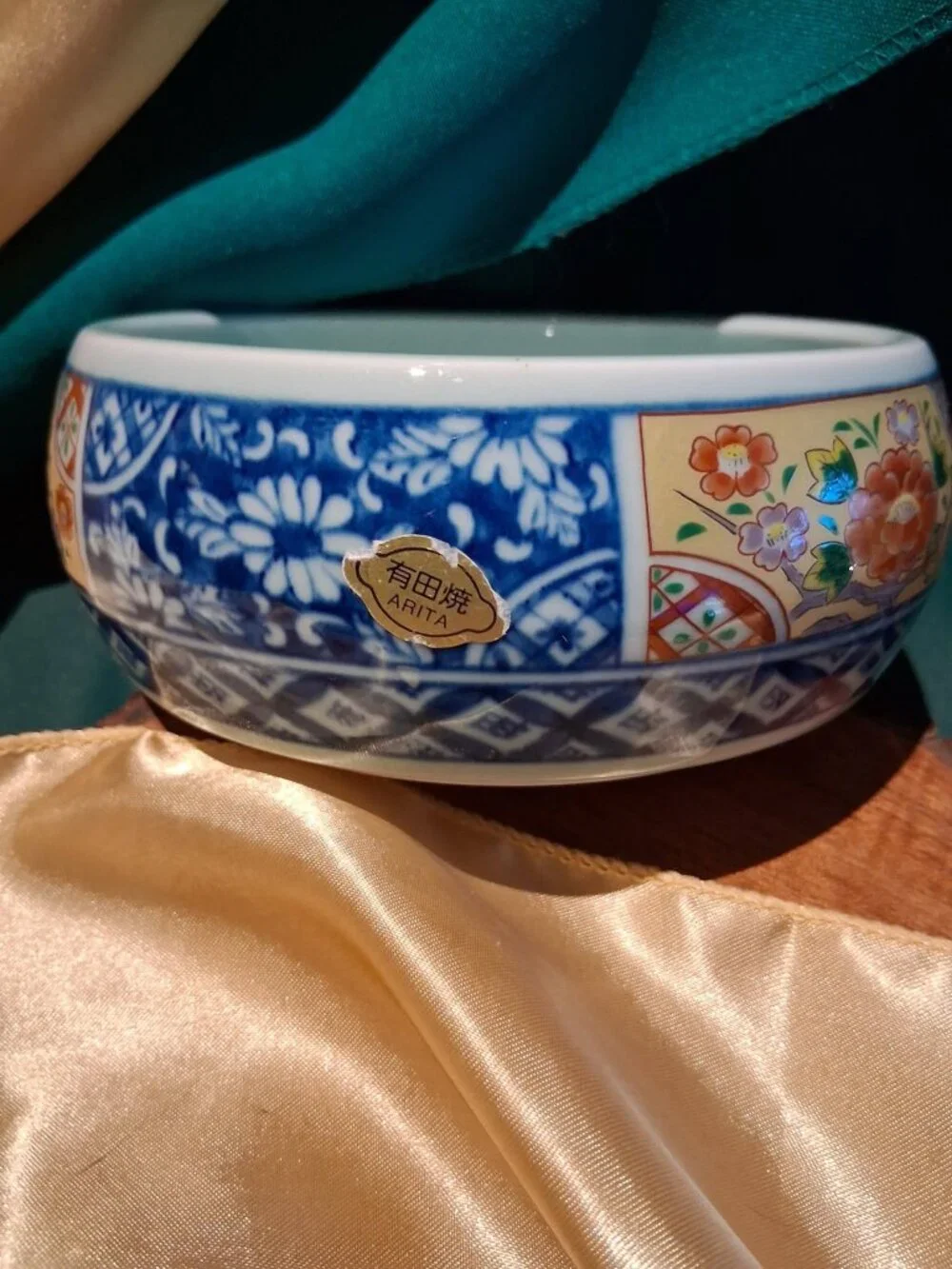 Vintage Japanese Arita Ware Housai Nesting Bowls Set Imari Style Porcelain